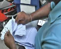 विशेष गहन पुनरीक्षण (SIR) की गणना फॉर्म पर उठे सवाल, चुनावी नियमों के तहत फॉर्म-4 का उल्लंघन होने की आशंका