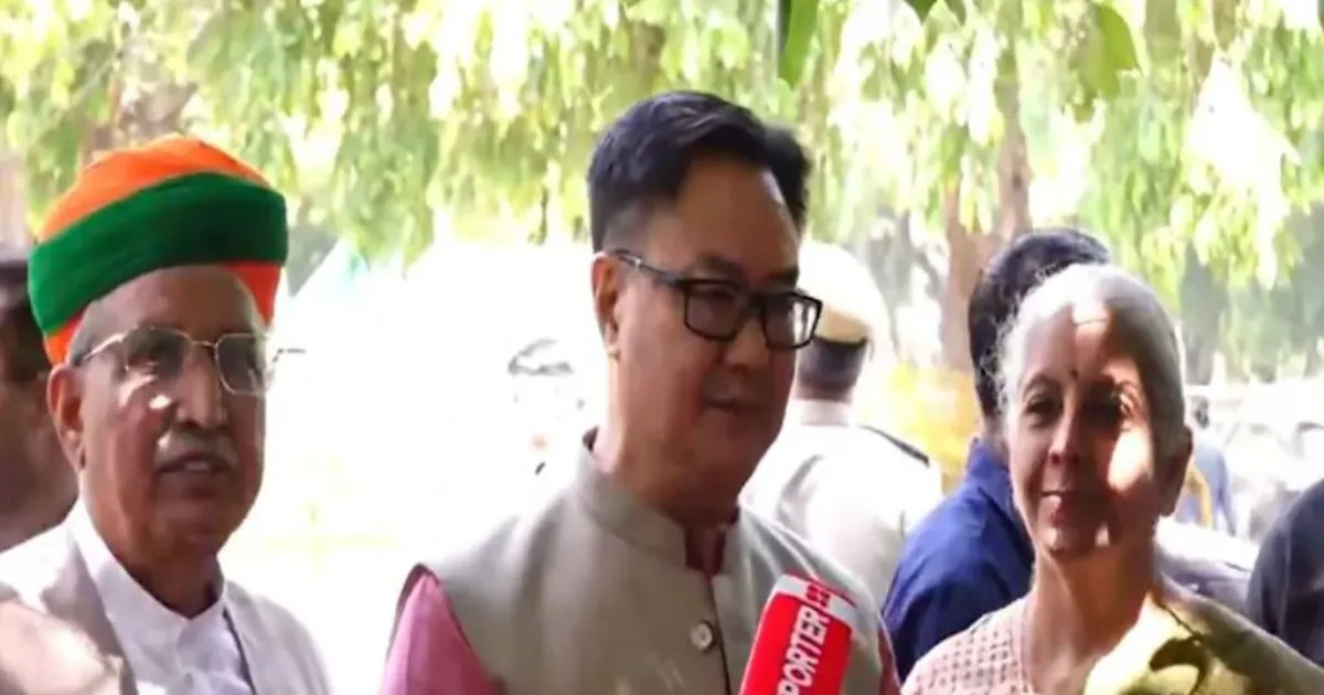 मल्लिकार्जुन खड़गे के आतंकवादी बयान पर बीजेपी का चुनाव आयोग में विरोध, कहा– देश का अपमान