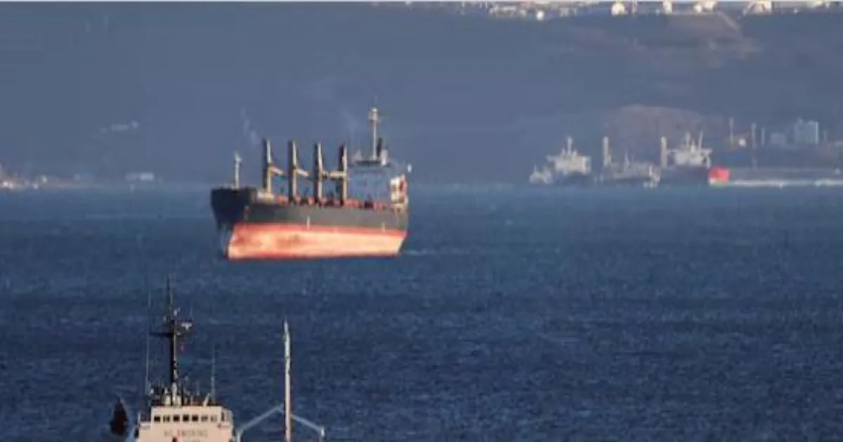 रूस ने अमेरिकी तटरक्षक बल से तेल टैंकर का पीछा रोकने की मांग की