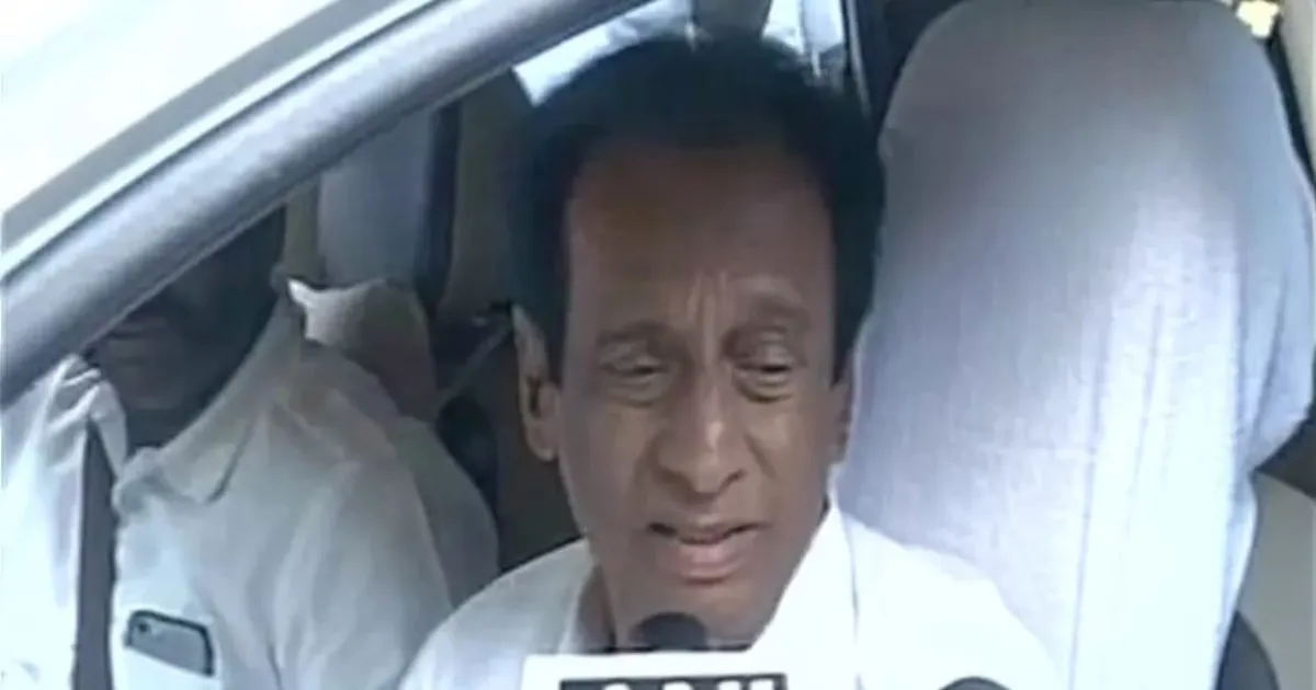AIADMK के वरिष्ठ नेता एस. सेम्मलाई ने पार्टी के आंतरिक विवाद के बीच इस्तीफा दिया