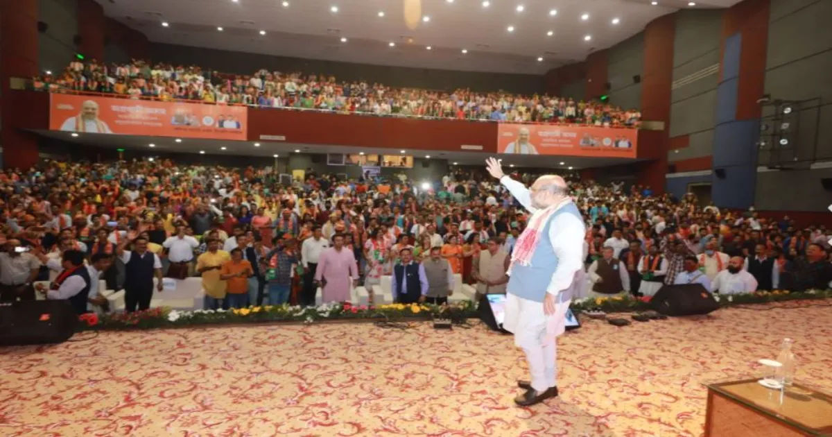 लोगों में बीजेपी सरकार बनाने की उत्सुकता: अमित शाह ने गुवाहाटी में खुशी जताई 