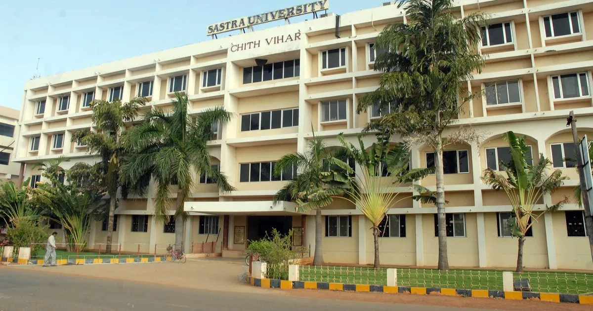 31.37 एकड़ सरकारी भूमि से SASTRA विश्वविद्यालय को हटाने का आदेश, मद्रास हाईकोर्ट सख्त