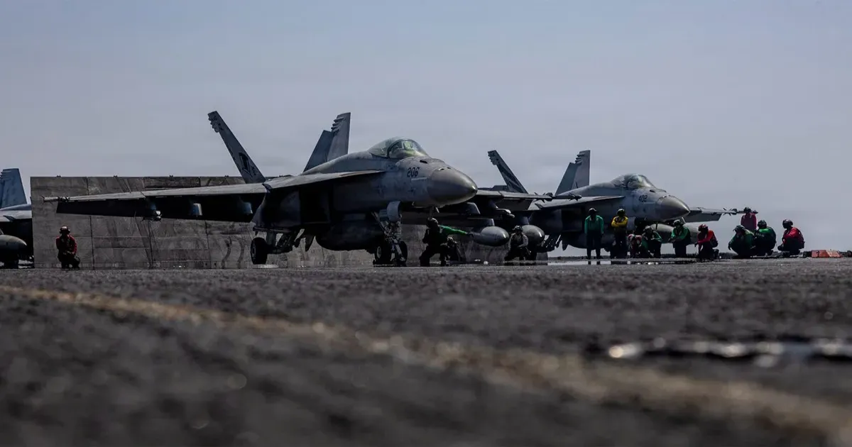 इराक में अमेरिकी सैन्य ईंधन भरने वाला विमान दुर्घटनाग्रस्त, बचाव अभियान जारी