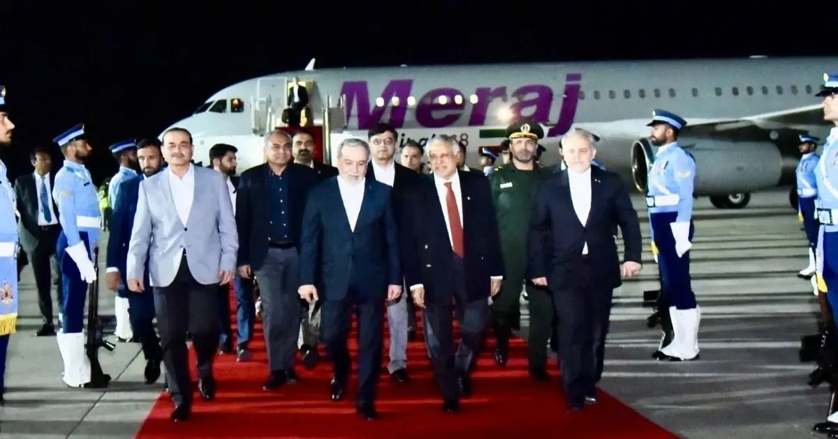 ईरान ने अमेरिका से सीधे संवाद से इनकार किया, अराघची का पाकिस्तान दौरा शुरू