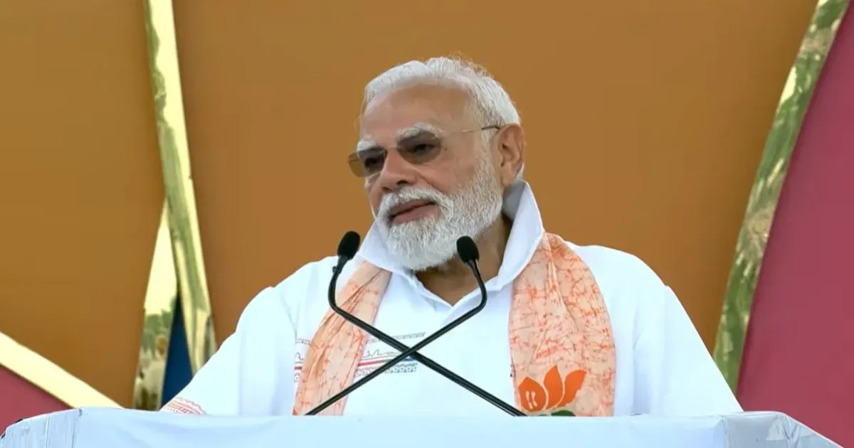 अंतरराष्ट्रीय योग दिवस पर प्रधानमंत्री नरेंद्र मोदी का संदेश: 50 की उम्र में 30 से अधिक ऊर्जावान बनें