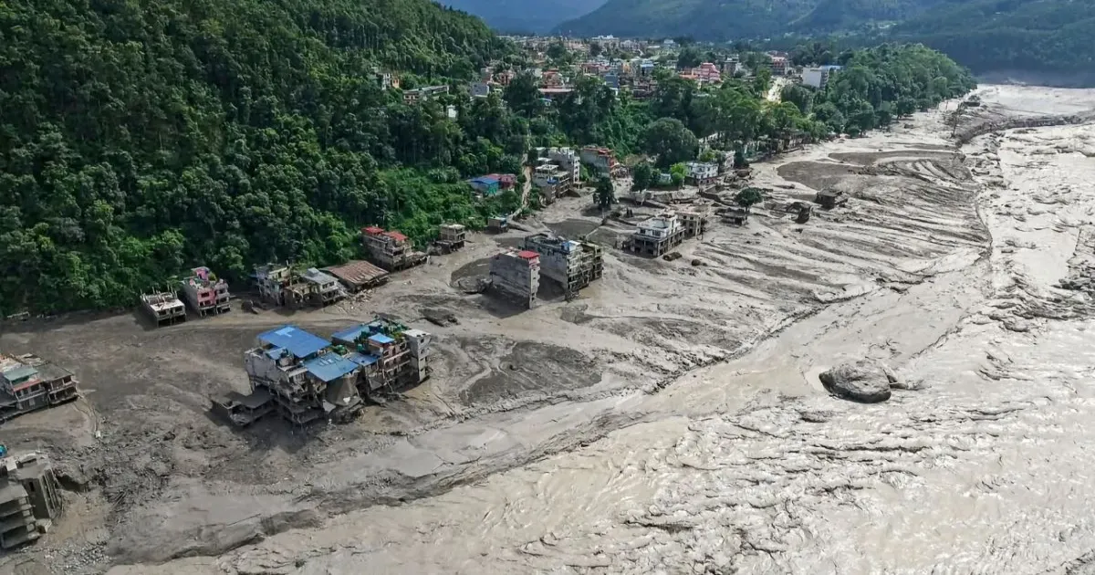 भूकंप नहीं, ग्लेशियर ढहने से आई नेपाल में विनाशकारी बाढ़; 160 से अधिक लोगों की मौत