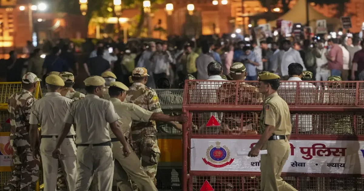 सीजेपी के प्रदर्शन से पहले दिल्ली में सुरक्षा कड़ी, 45 मेट्रो स्टेशन बंद; जानें किन रास्तों से बचें