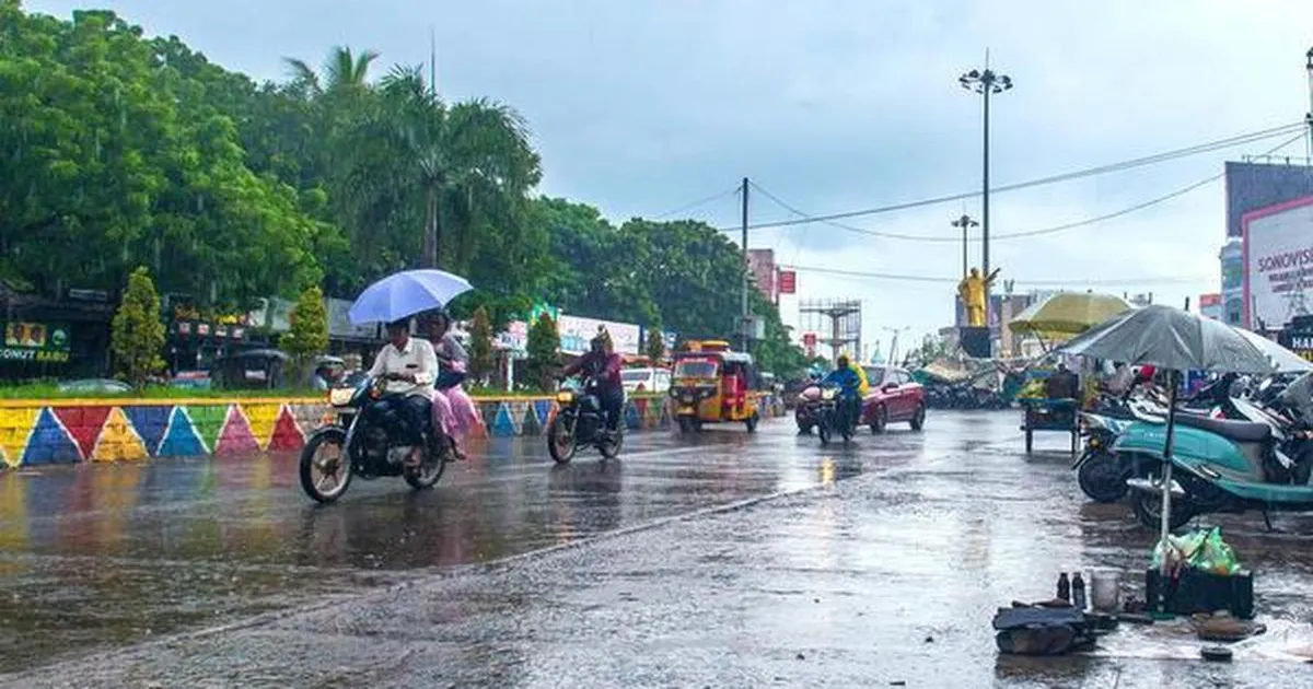 चक्रवात मोंथा 28 अक्टूबर को आंध्र तट से टकराएगा, ओडिशा और तेलंगाना में अलर्ट