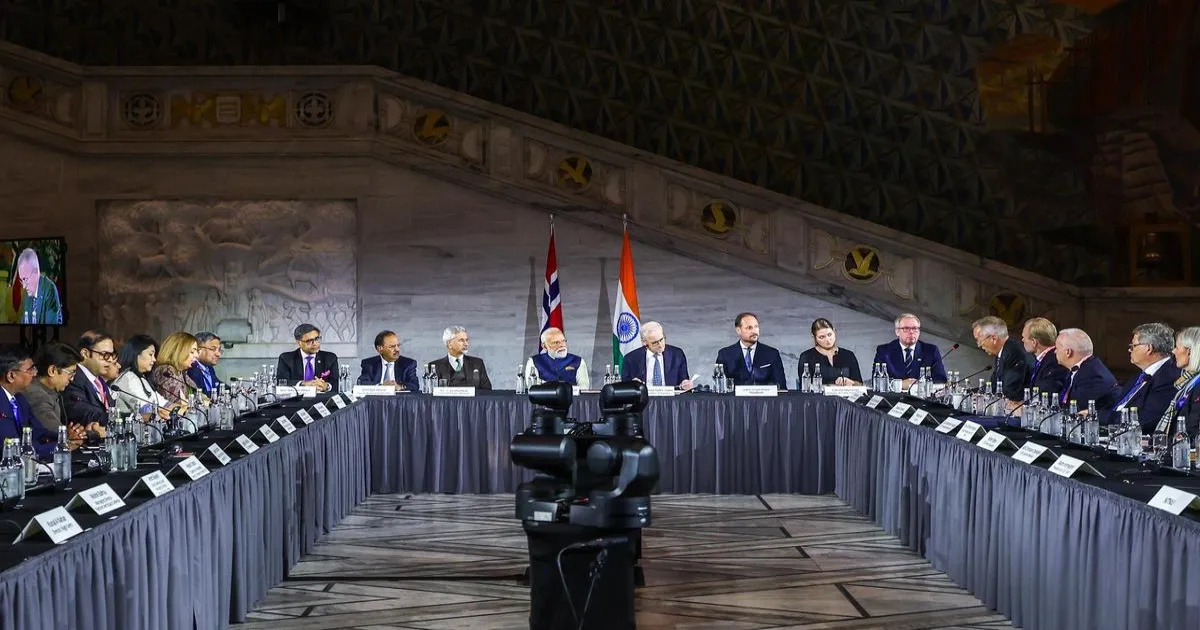 जमीनी स्तर की चुनौतियों को हल करें, नियमों को आसान बनाएं: नॉर्वेजियन व्यवसायियों ने प्रधानमंत्री नरेंद्र मोदी को सुझाव दिया