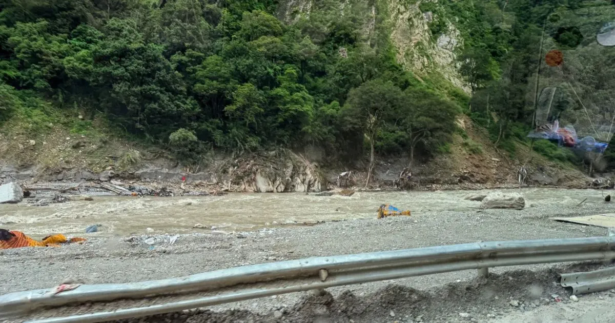 नेपाल में बूढ़ी गंडकी नदी में बाढ़ का अलर्ट, लोगों से ऊंचे स्थानों पर जाने की अपील