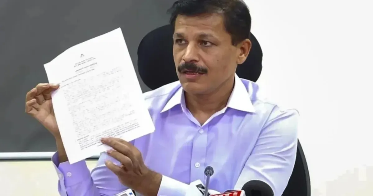 तुकाराम मुंढे को एमपीएससी जांच आयोग में अहम जिम्मेदारी, 11 दिन बाद अभ्यर्थियों ने खत्म किया प्रदर्शन