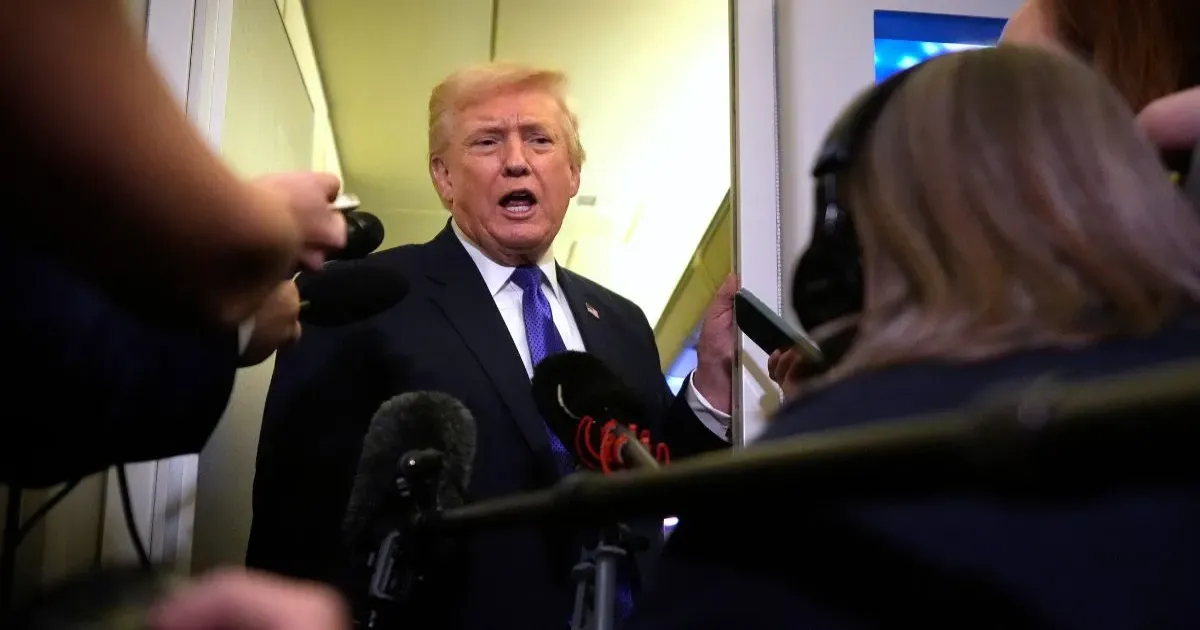 ओबामा पर नस्लवादी वीडियो हटाने के बाद भी ट्रंप ने माफी से किया इनकार