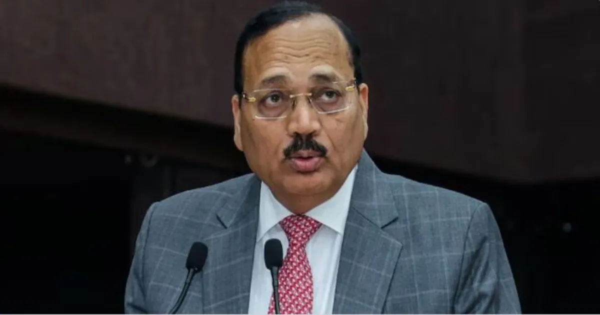 लंदन यूनिवर्सिटी में मुख्य न्यायाधीश के कार्यक्रम में हंगामा, भारतीय दूतावास ने जताई कड़ी आपत्ति