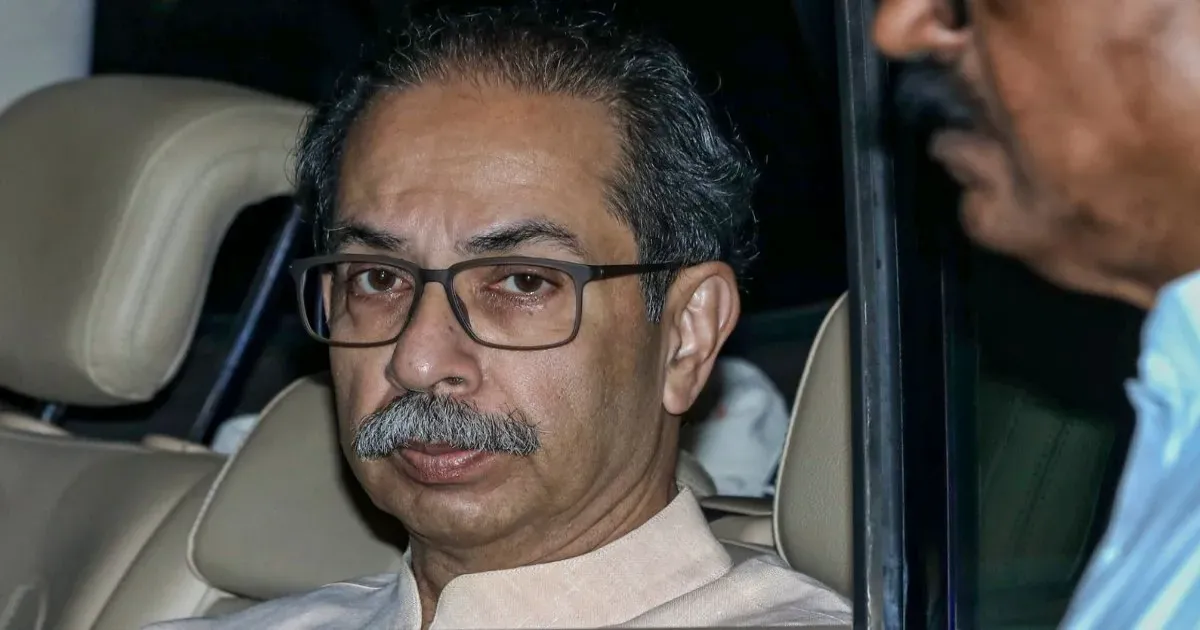 शिवसेना (यूबीटी) में बड़ी टूट की आशंका, छह सांसद शिंदे गुट में शामिल हो सकते हैं; उद्धव ने बुलाई बैठक