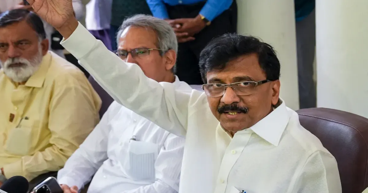 कुछ लोग कुत्ते होते हैं, लेकिन वफादार नहीं: संजय राउत का इशारों-इशारों में हमला, शिंदे बनाम उद्धव विवाद तेज
