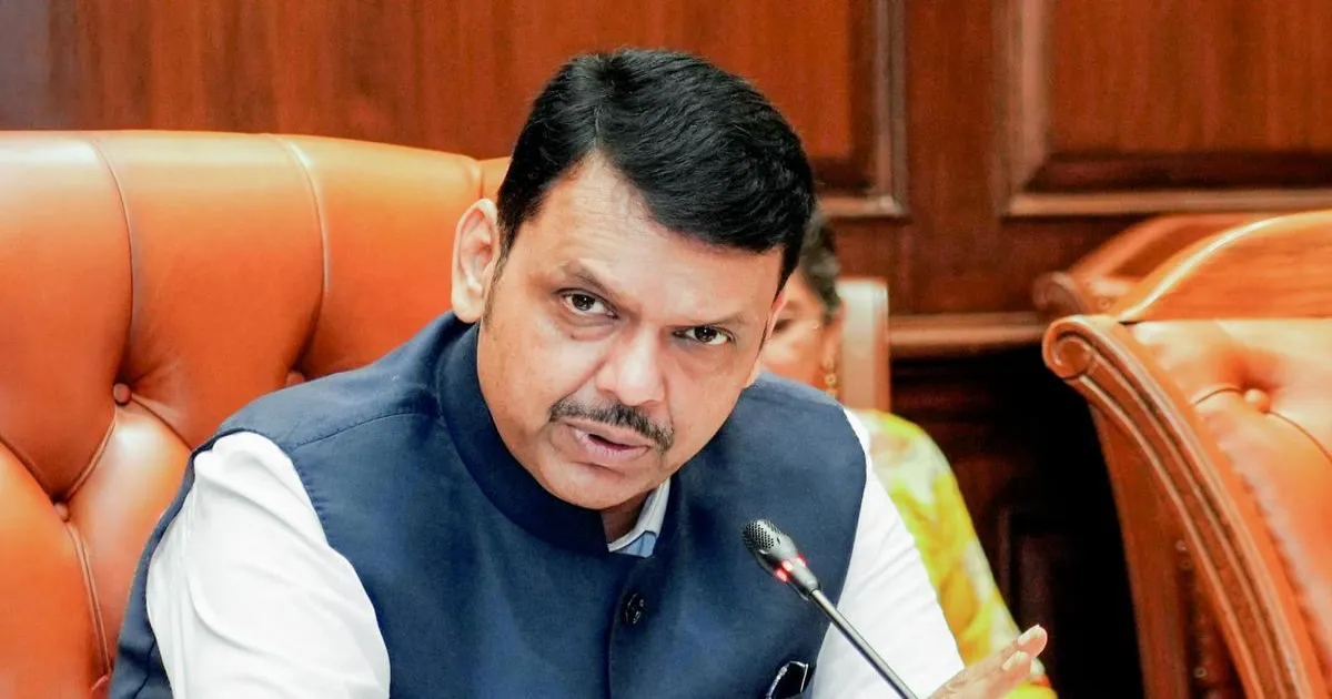 महाराष्ट्र के आदिवासी बच्चों ने मुख्यमंत्री को भेजे पोस्टकार्ड, 18 वर्ष तक मुफ्त शिक्षा की उठाई मांग