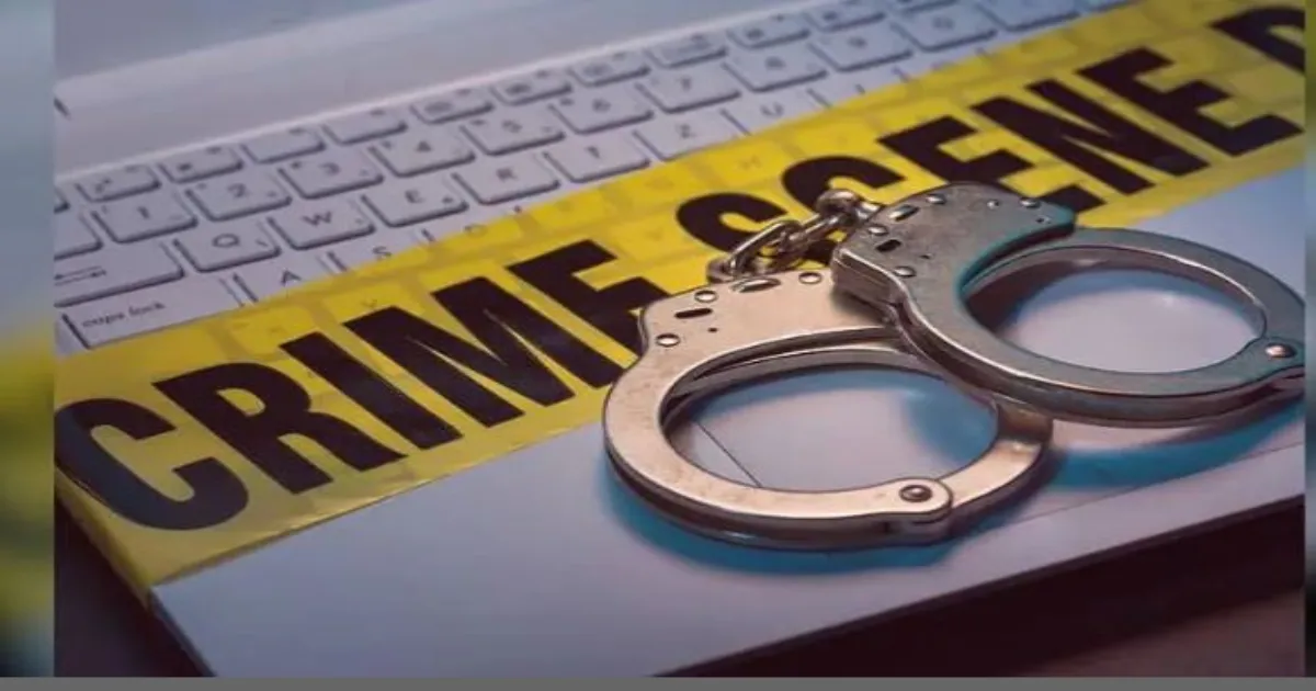 महाराष्ट्र में रेस्तरां कर्मचारी को नग्न कर पीटा, वायरल वीडियो से मचा हंगामा