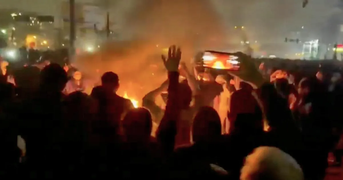 ईरान में विरोध प्रदर्शनों के बाद बड़े पैमाने पर गिरफ्तारियां, देश में तनाव गहराया