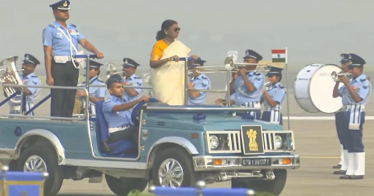 राष्ट्रपति द्रौपदी मुर्मू राफेल लड़ाकू विमान में करेंगी उड़ान