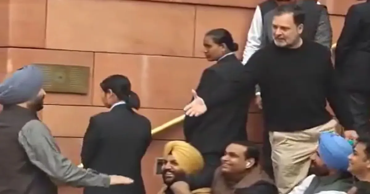 राहुल गांधी ने रवनीत बिट्टू को बताया गद्दार, बिट्टू ने पलटवार में कहा देश के दुश्मन