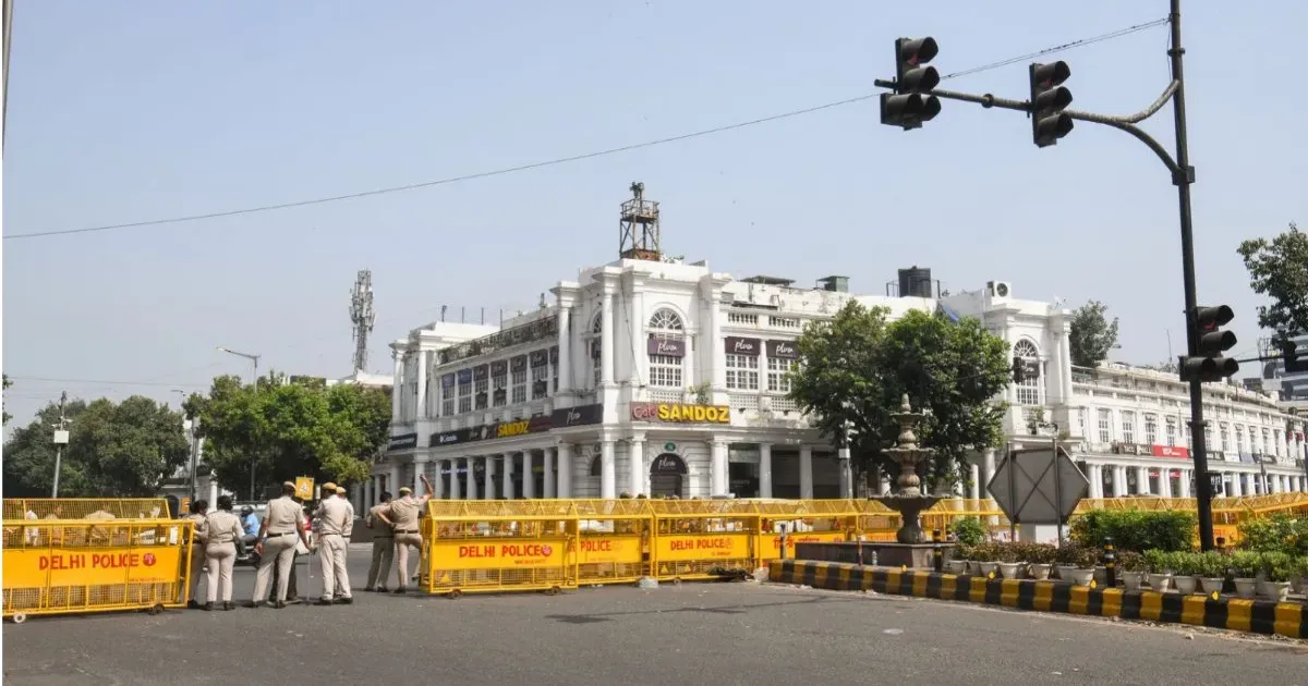 सीजेपी के जंतर-मंतर प्रदर्शन पर सुप्रीम कोर्ट सख्त, बैरिकेड हटाने और मेट्रो सामान्य चलाने का निर्देश