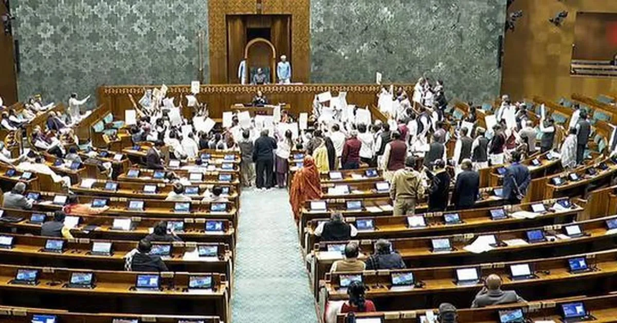 संसद शीतकालीन सत्र दिन 13: प्रश्नकाल में समग्र शिक्षा योजना और स्टारलिंक पर सवाल, लोकसभा में दो अहम विधेयकों पर बहस