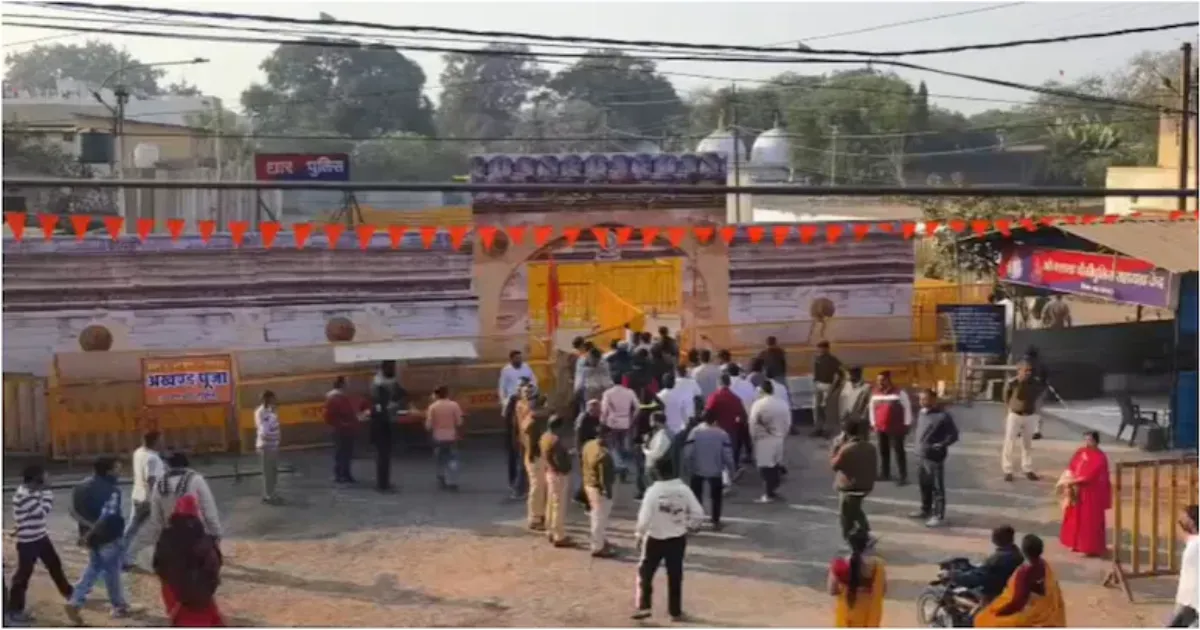 मध्य प्रदेश की भोजशाला में हिंदू-मुस्लिम दोनों को शुक्रवार को पूजा की अनुमति, सुप्रीम कोर्ट का आदेश