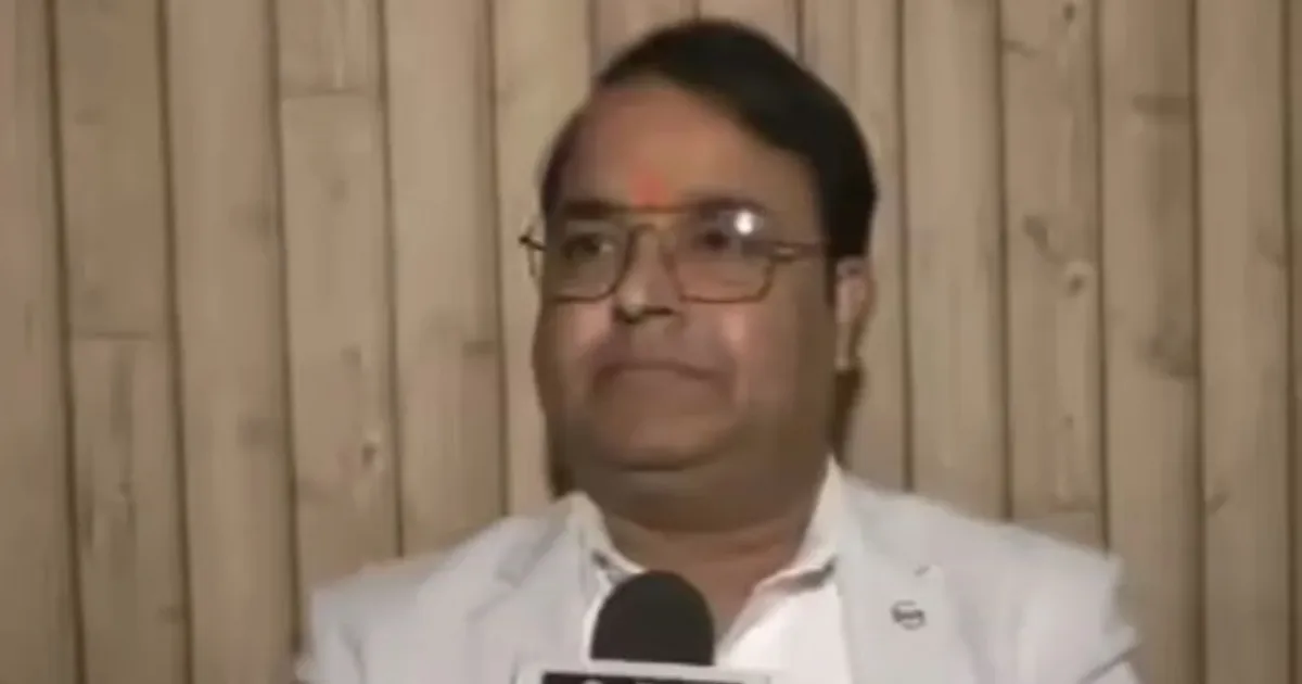 अयोध्या: दिव्यांगता प्रमाणपत्र विवाद के बीच GST डिप्टी कमिश्नर प्रशांत सिंह ने वापस लिया इस्तीफा