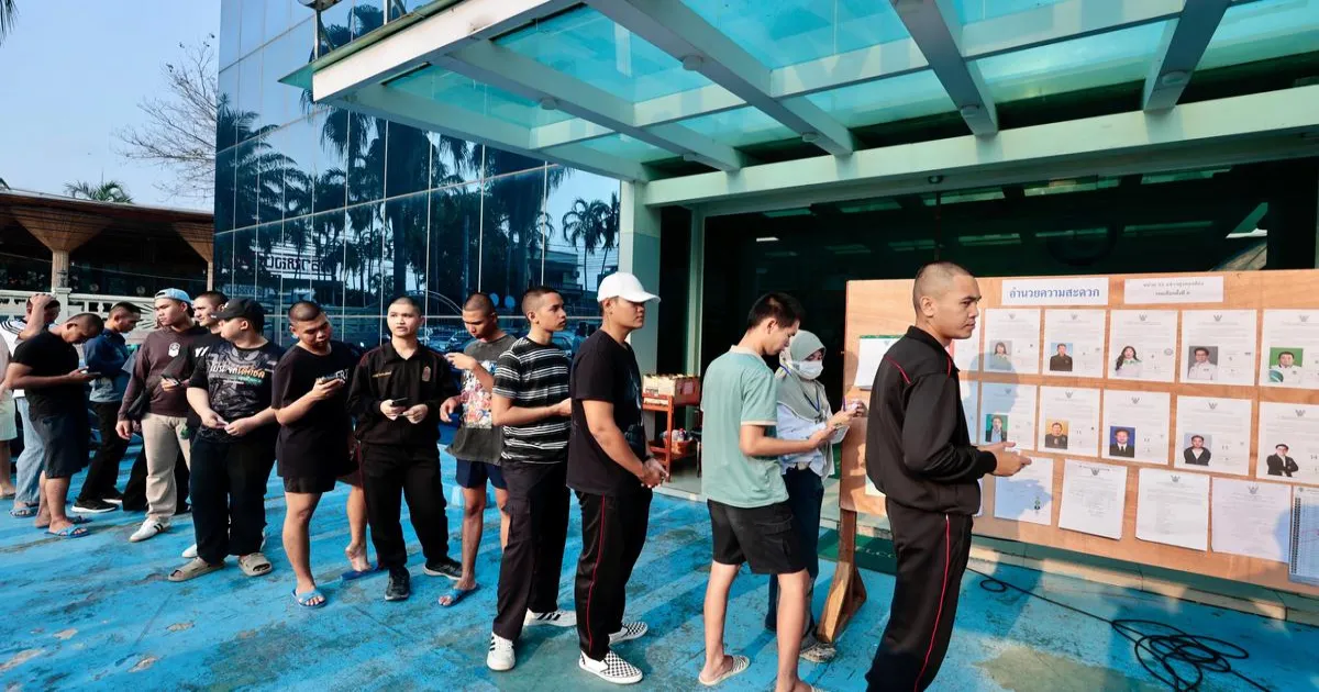 थाईलैंड में आम चुनाव के लिए मतदान शुरू, गठबंधन सरकार बनने की संभावना