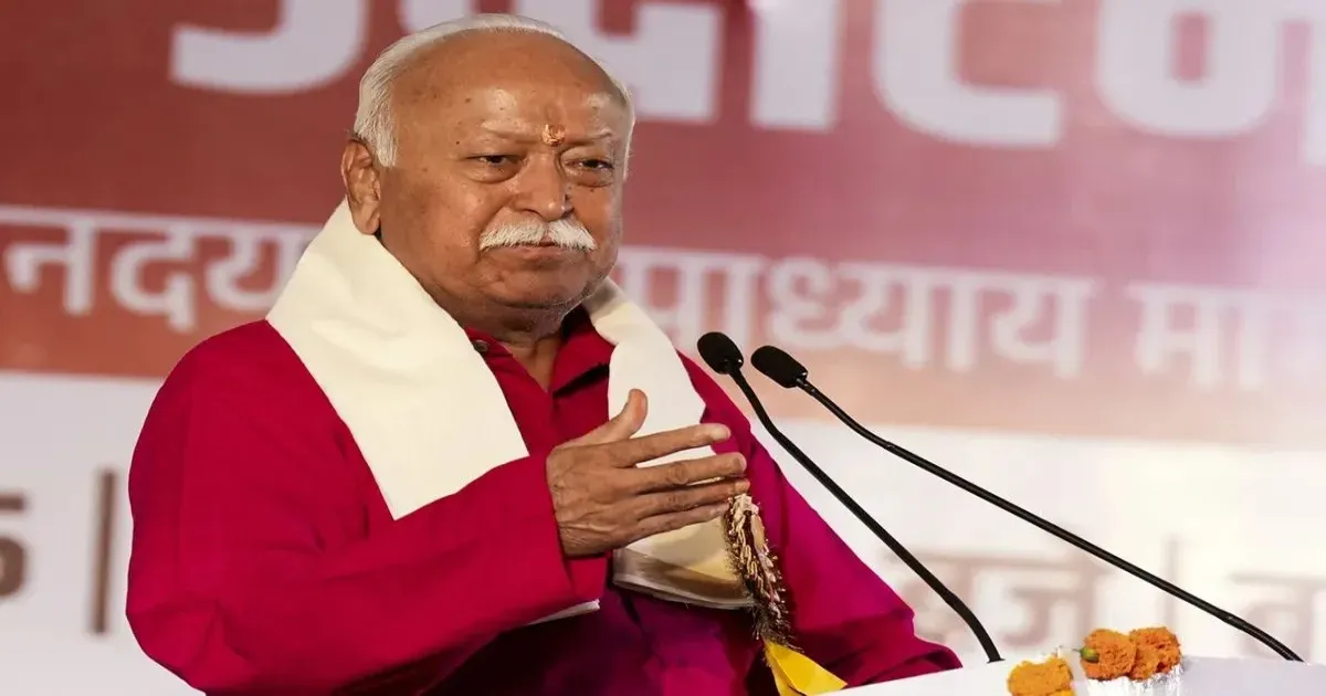 पाकिस्तान से बातचीत पर RSS प्रमुख मोहन भागवत का स्पष्टीकरण, कहा—सरकार की नीति के साथ संगठन