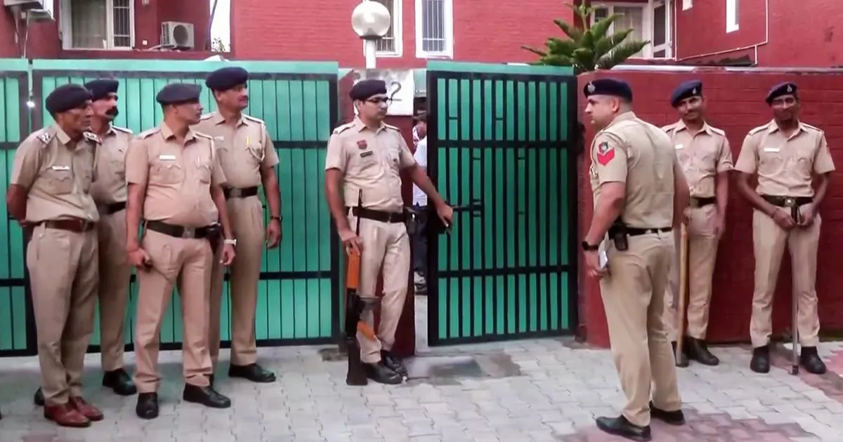 आईपीएस अधिकारी की मौत: हरियाणा आईएएस एसोसिएशन ने राज्य सरकार से मृतक की पत्नी द्वारा उठाए गए मुद्दों का निपटारा करने को कहा