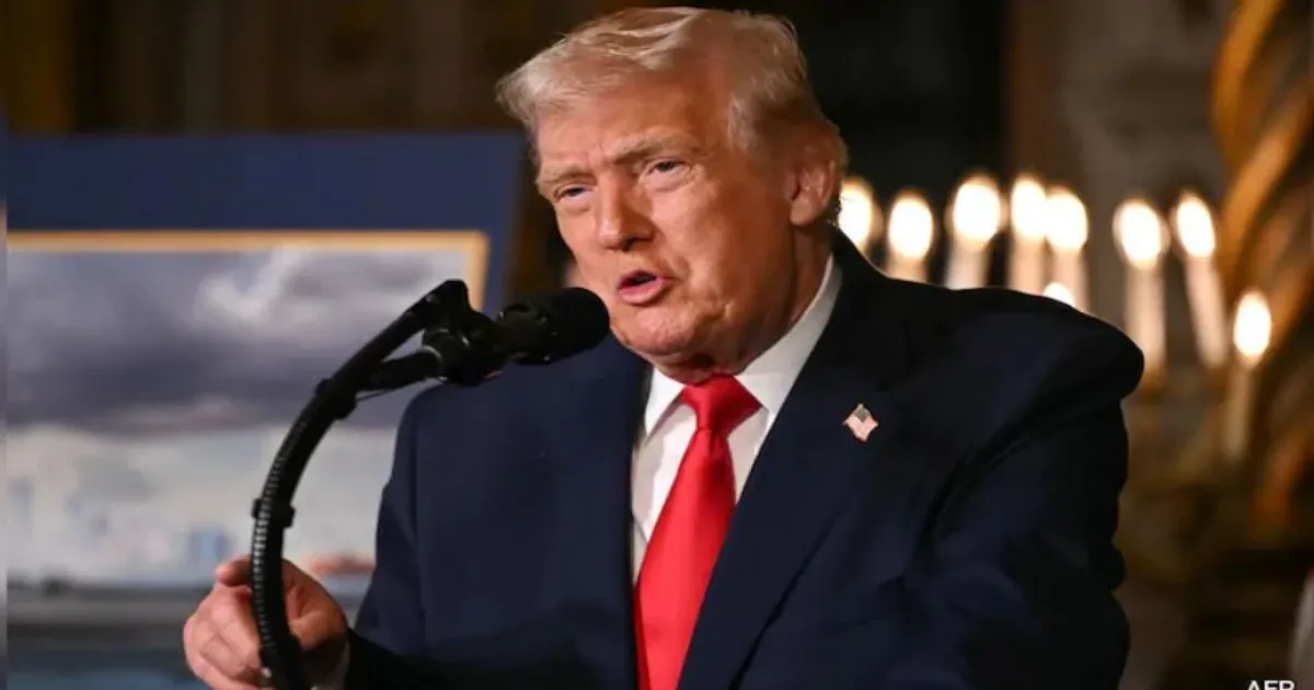 क्रिसमस संदेश में ट्रंप का तीखा हमला, विपक्षी डेमोक्रेट्स को बताया रेडिकल लेफ्ट स्कम