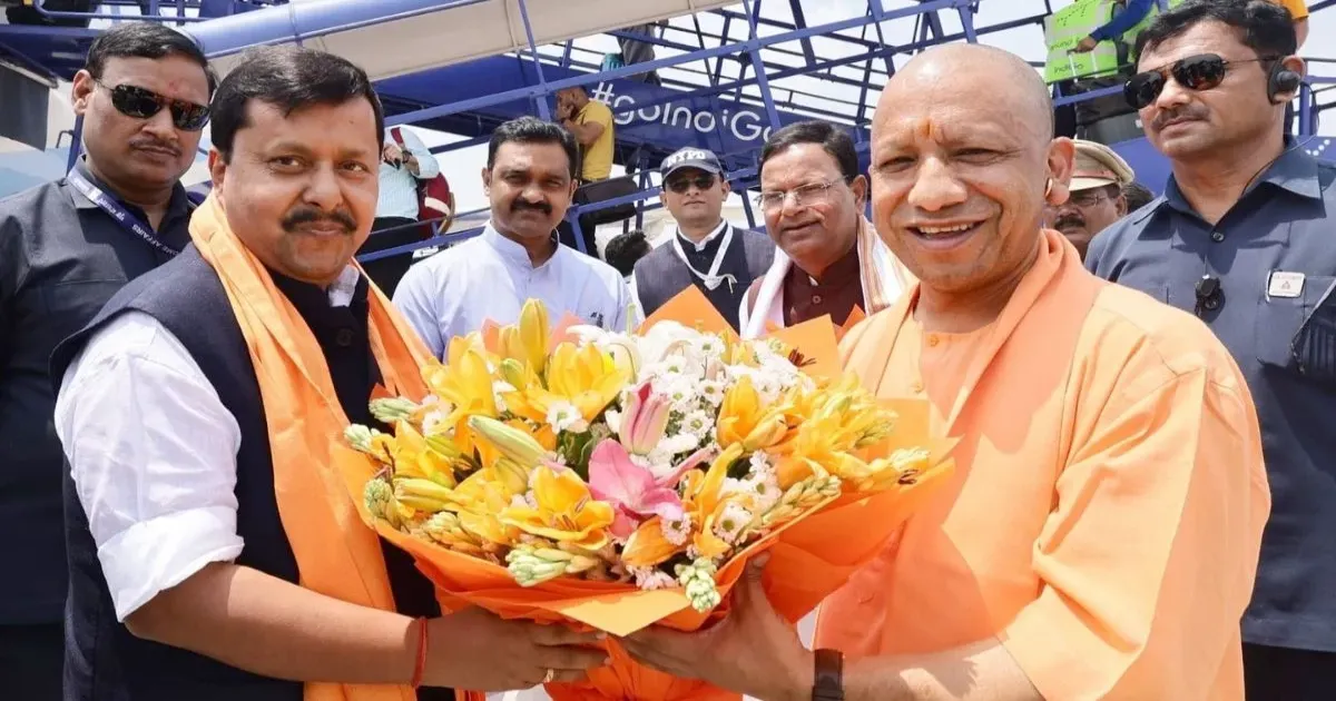 लखनऊ पहुंचे बीजेपी अध्यक्ष नितिन नवीन, 2027 यूपी चुनाव की रणनीति पर होगा बड़ा मंथन