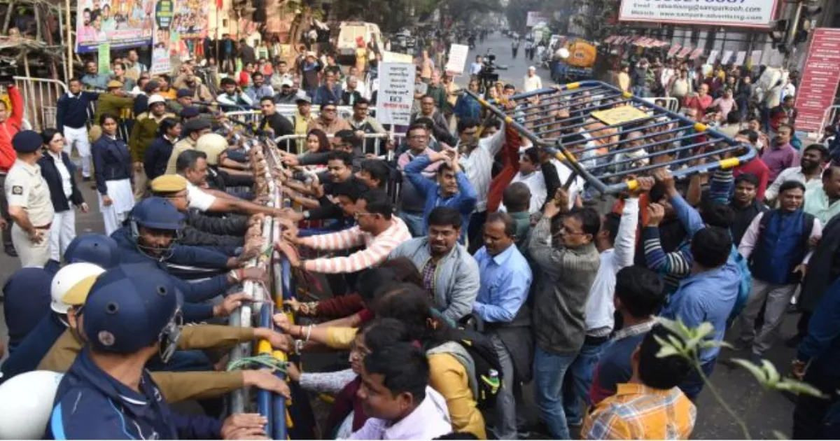 बंगाल में एसआईआर चरण-2: क्रिसमस के बाद सुनवाई, सीमा जिलों में विसंगतियों पर ईसी का फोकस