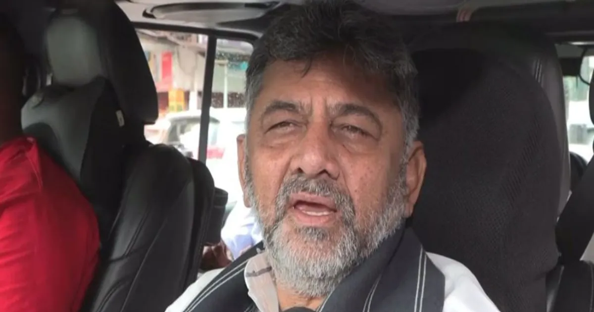 असम चुनाव नतीजों से पहले होटल पॉलिटिक्स के संकेत, डीके शिवकुमार बोले—विधायकों की सुरक्षा के लिए आया हूं
