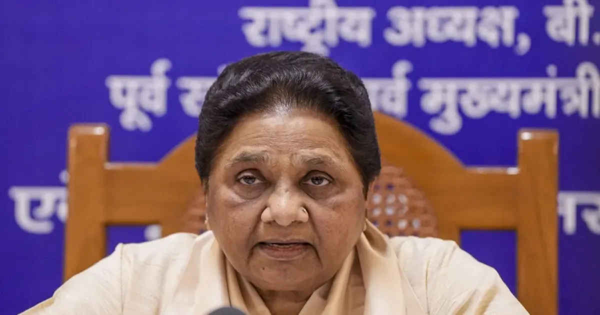 जयंत चौधरी पर अखिलेश के बयान से भड़कीं मायावती, बोलीं- जाट समाज और चौधरी चरण सिंह परिवार से मांगें माफी
