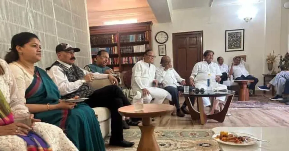 ममता बनर्जी की मुश्किलें बढ़ीं, काकोली घोष दस्तिदार और शताब्दी रॉय समेत कई टीएमसी सांसदों ने भूपेंद्र यादव से की मुलाकात