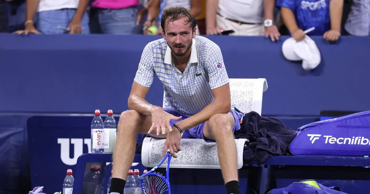 us-open-2025-medvedev-exits-after-media-mishap
