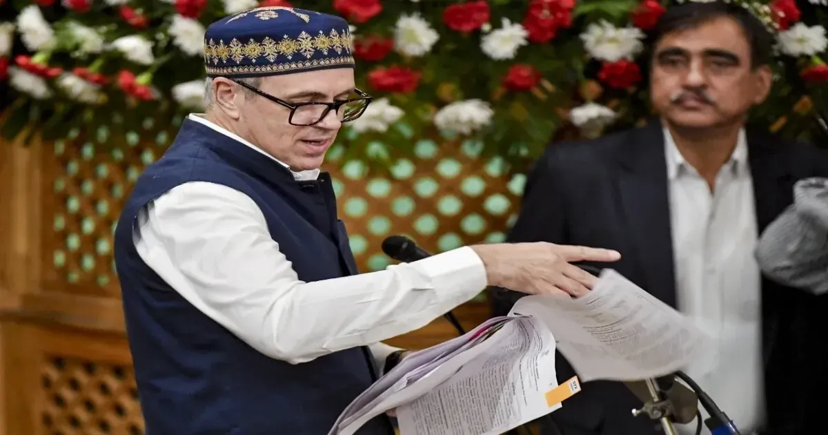 जम्मू-कश्मीर में विधायकों की सैलरी बढ़ाने का प्रस्ताव, उमर अब्दुल्ला ने विधानसभा में पेश किए पांच विधेयक