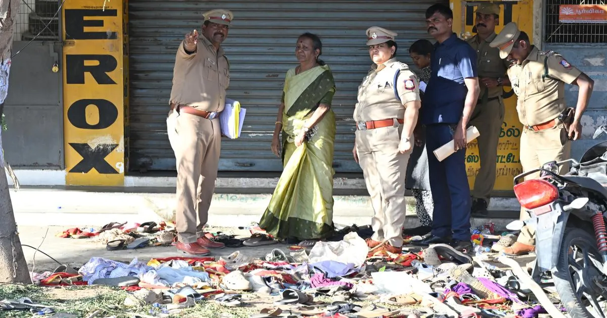 करूर स्टैम्पेड मामले की सुनवाई: सुप्रीम कोर्ट ने जांच सीबीआई को सौंपी, पूर्व न्यायाधीश की अध्यक्षता में पैनल बनाया