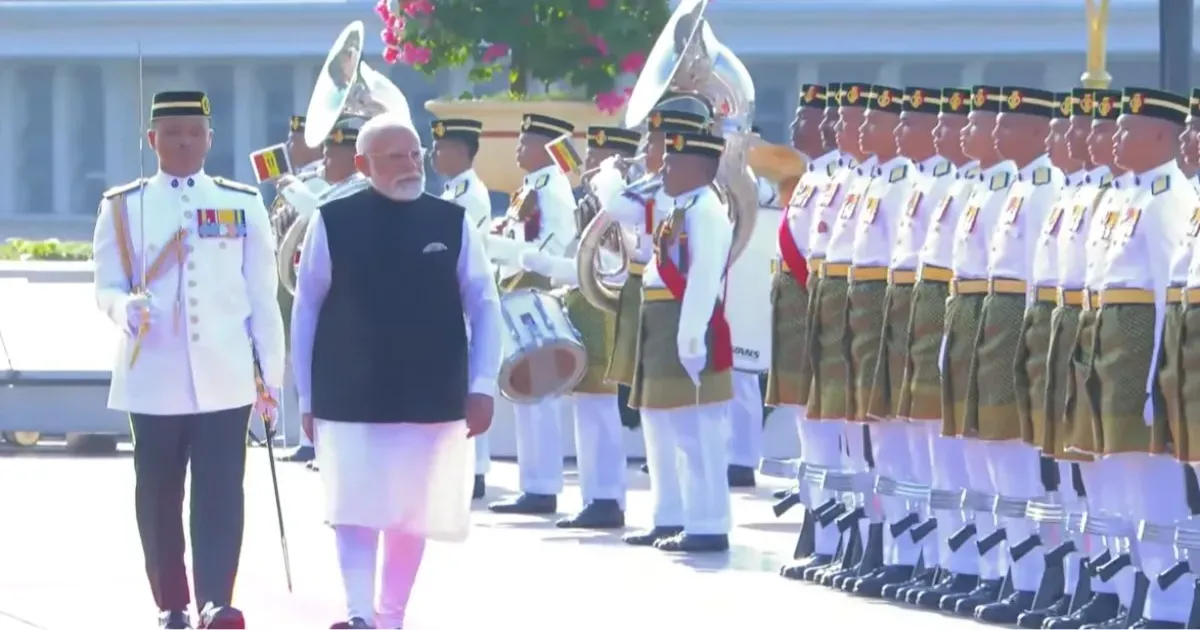 मलेशिया में पीएम मोदी को गार्ड ऑफ ऑनर, द्विपक्षीय रिश्तों को मजबूती पर जोर