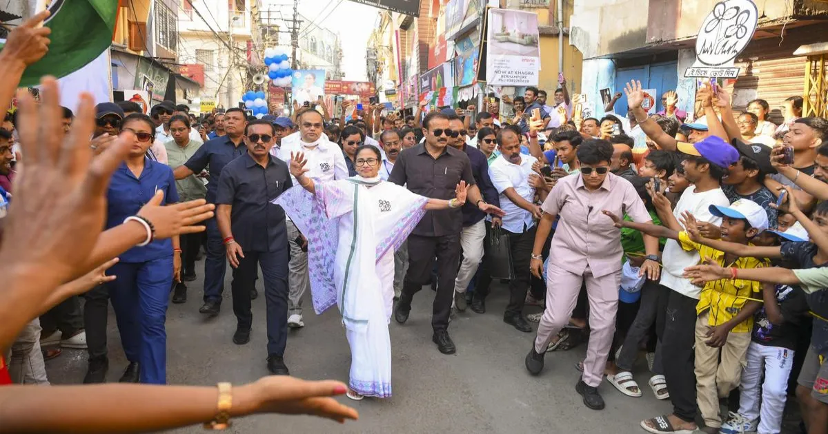 The Indian Witness का प्रभात खबर: तमिलनाडु और पश्चिम बंगाल में नामांकन का अंतिम दिन, डोनाल्ड ट्रंप ने ईरान को 24 घंटे की नई मोहलत दी