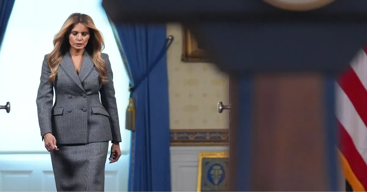 मेलानिया ट्रंप ने जेफ्री एपस्टीन से संबंधों को खारिज किया, कांग्रेस से कार्रवाई की मांग