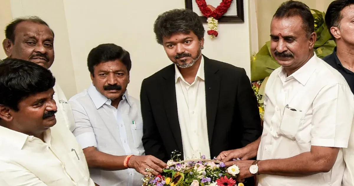 तमिलनाडु विश्वास मत जंग: AIADMK ने विजय की TVK को समर्थन देने वाले बागियों को चेतावनी दी