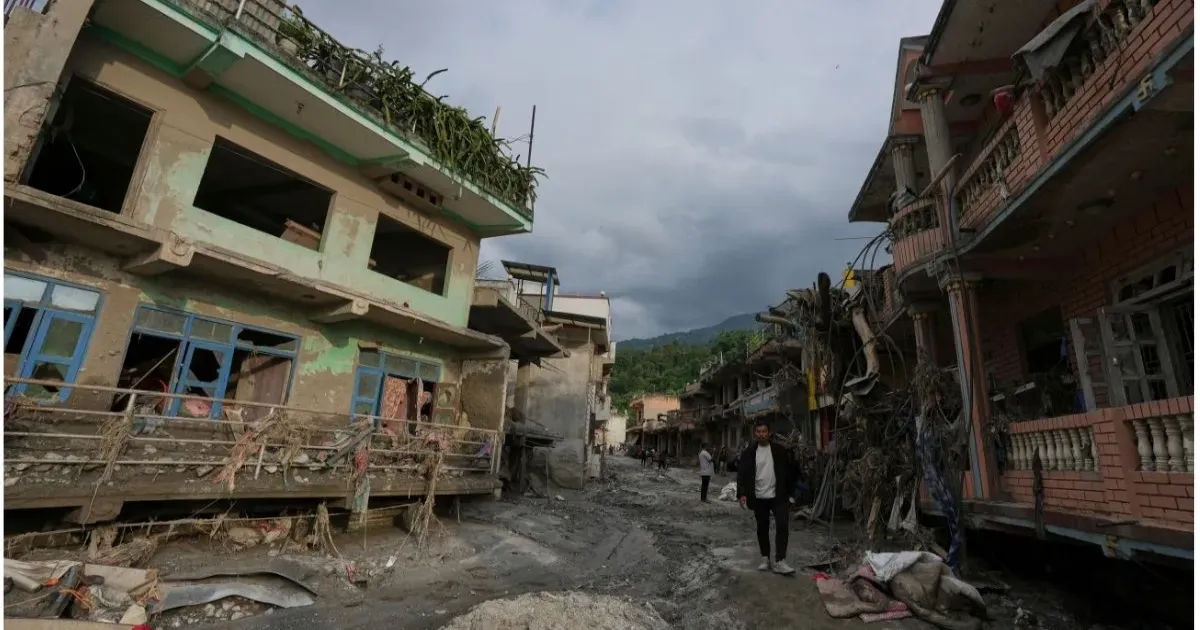 नेपाल ने बदला रुख, भीषण बाढ़ से 550 से अधिक मौतों के बाद विदेशी बचाव दलों को दी अनुमति