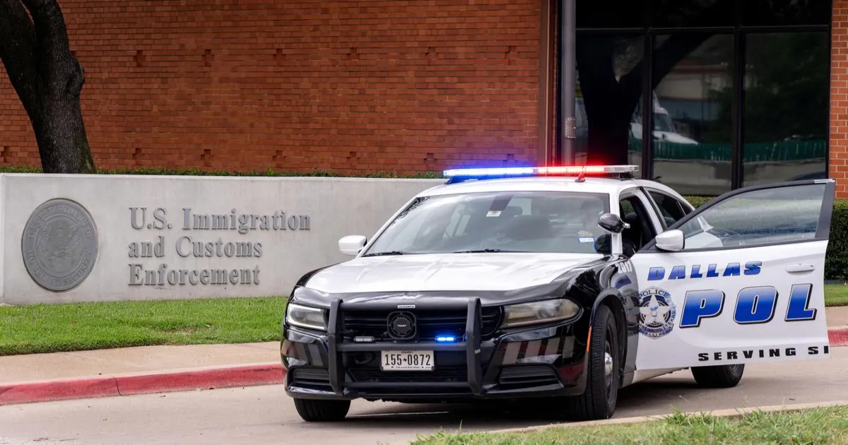 man-fired-on-ice-facility-us-government-hate