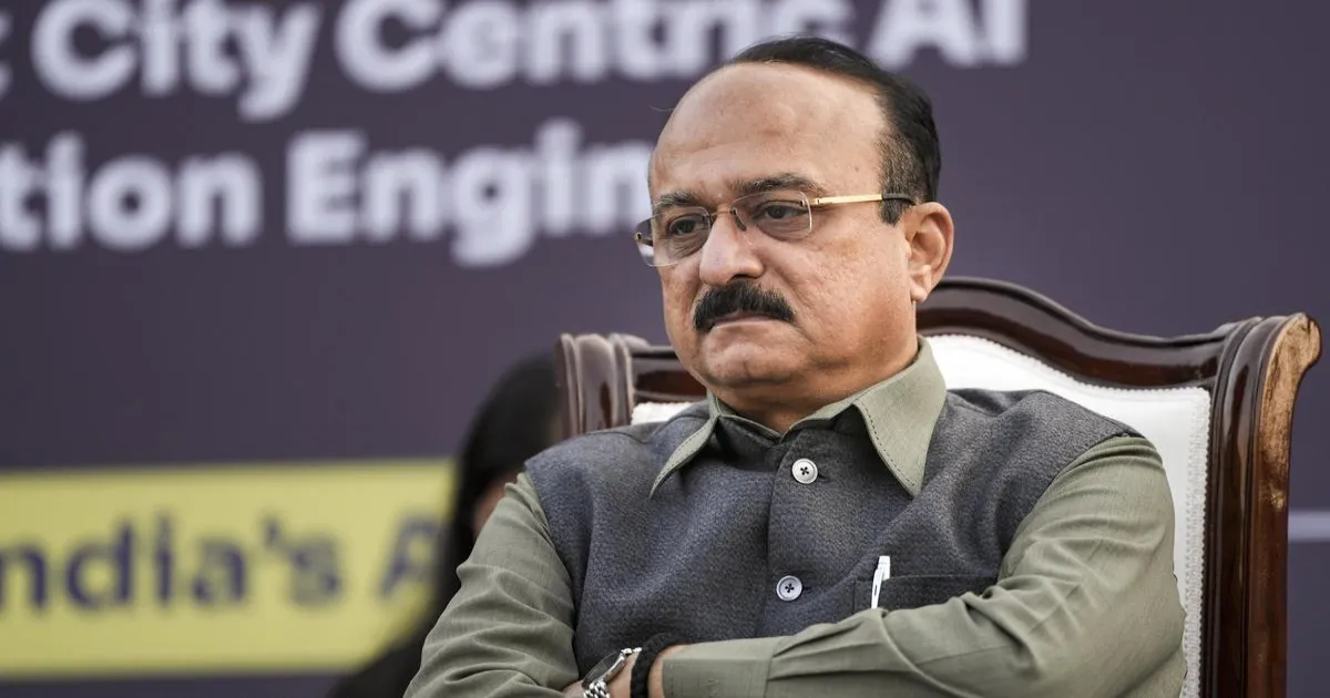 आवारा कुत्तों से जुड़े मामलों में शिक्षकों की कोई भूमिका नहीं: दिल्ली शिक्षा मंत्री