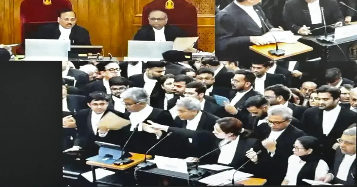 सुप्रीम कोर्ट में ममता बनर्जी की दलील: बंगाल में SIR सिर्फ वोटर हटाने का जरिया