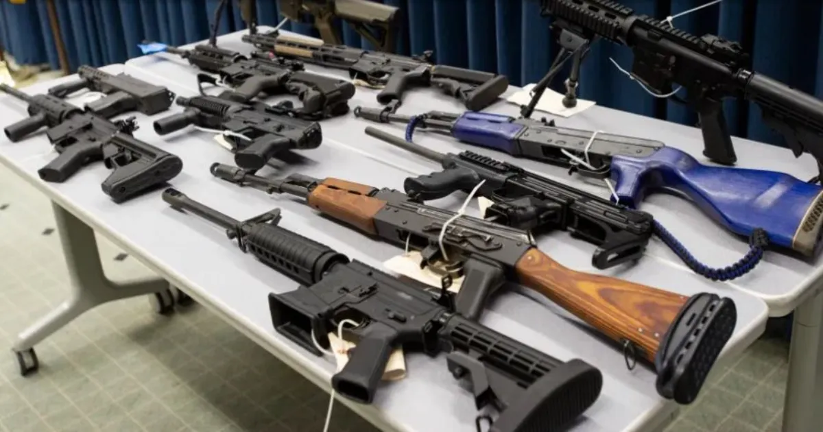 अमृतसर में पाकिस्तान से जुड़े तस्करी गिरोह के छह सदस्य गिरफ्तार, हथियार और 3.51 किलो हेरोइन बरामद