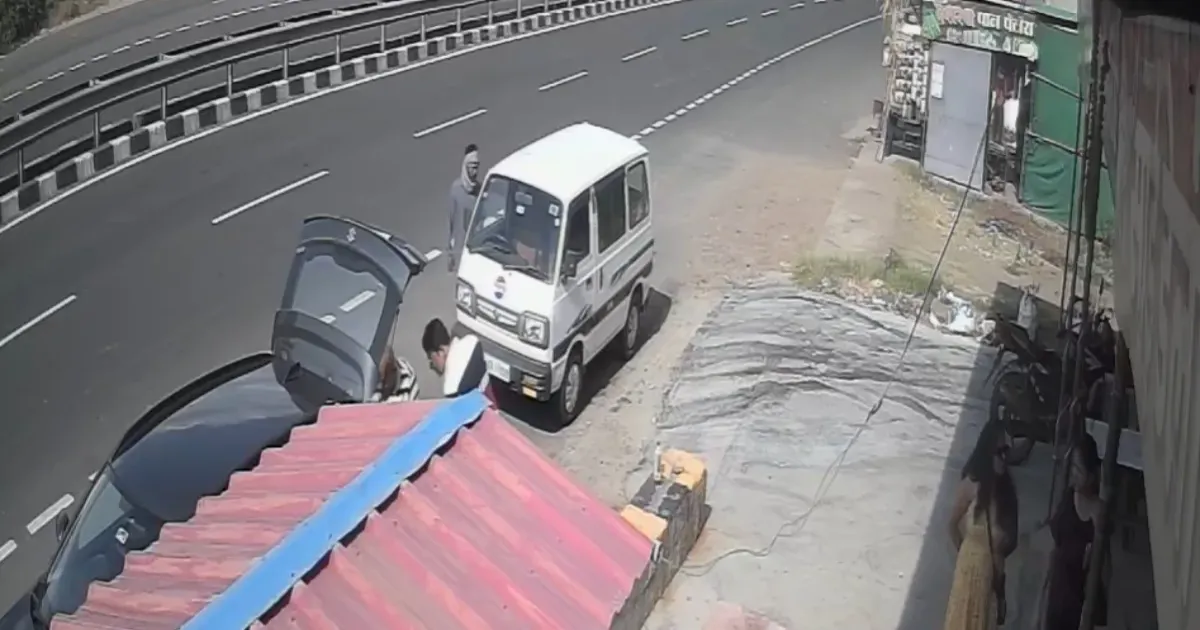 नागपुर में दिनदहाड़े 5 लाख रुपये की चोरी, चाय पीने गए थे कर्मचारी; CCTV में कैद हुई वारदात